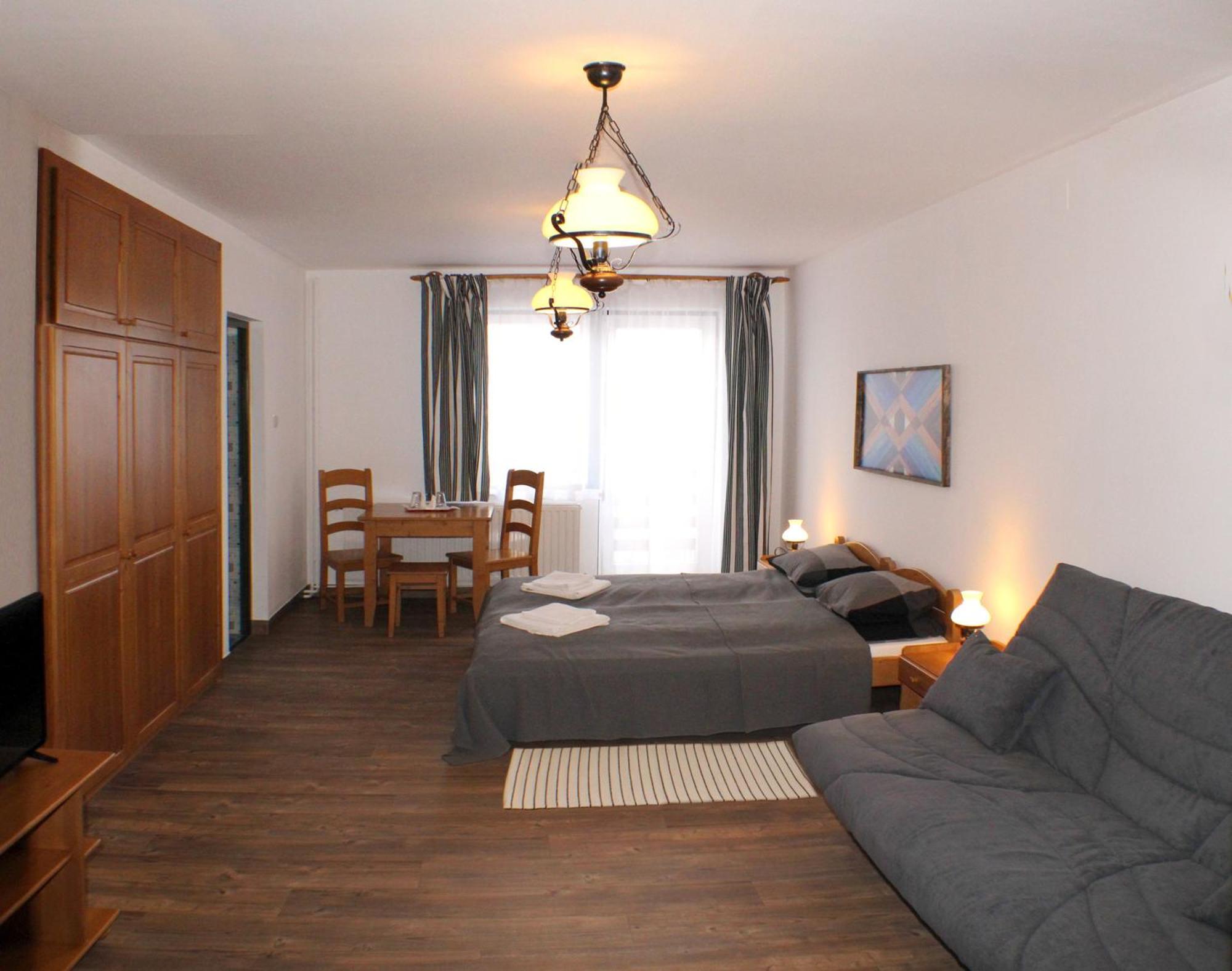 Sugo Panzio Madarasi Hargita Hotel Izvoare  Luaran gambar